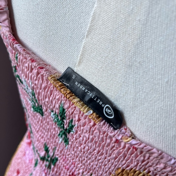 Floral Smocked Maxi Dress - Picture 4 of 4